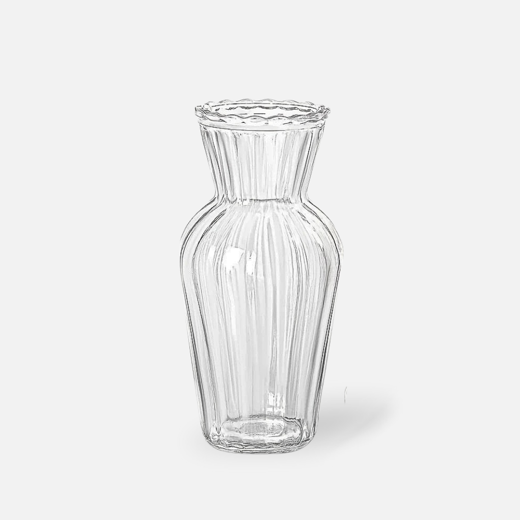 Elaris Vases